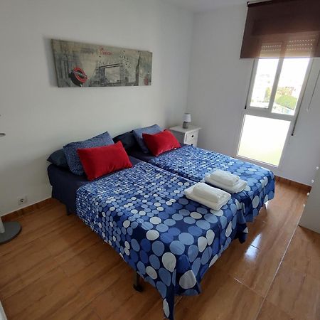 Piscis Beach Apartment 贝纳尔马德纳 外观 照片