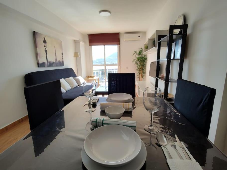 Piscis Beach Apartment 贝纳尔马德纳 外观 照片