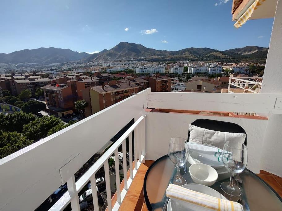 Piscis Beach Apartment 贝纳尔马德纳 外观 照片