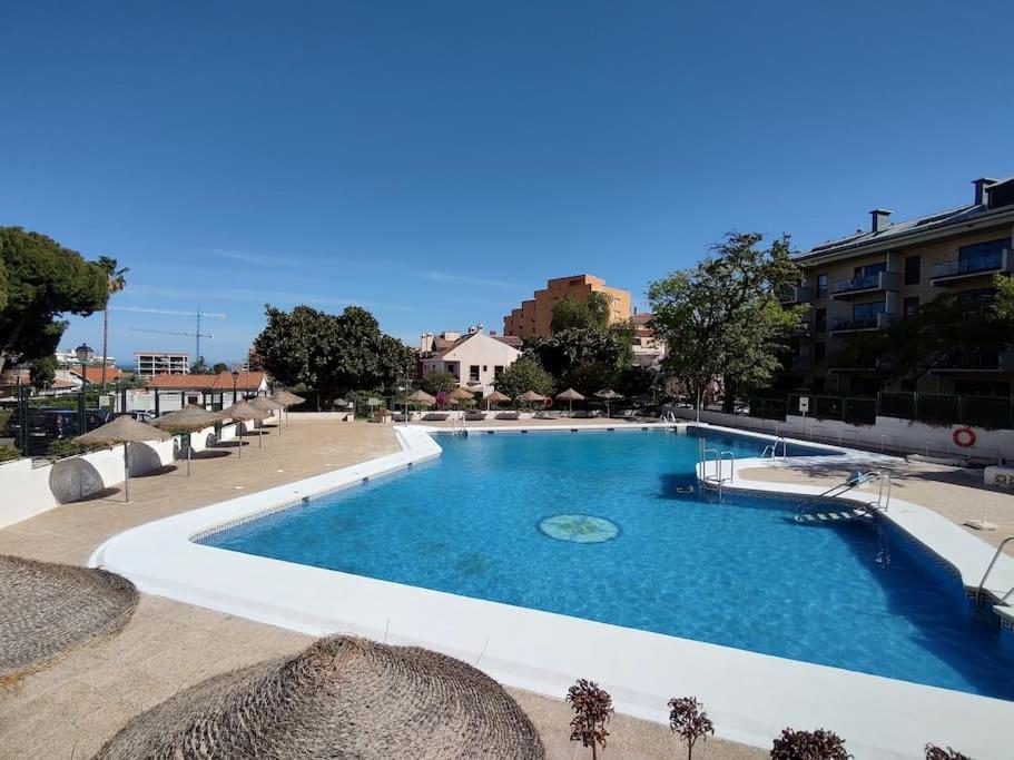 Piscis Beach Apartment 贝纳尔马德纳 外观 照片